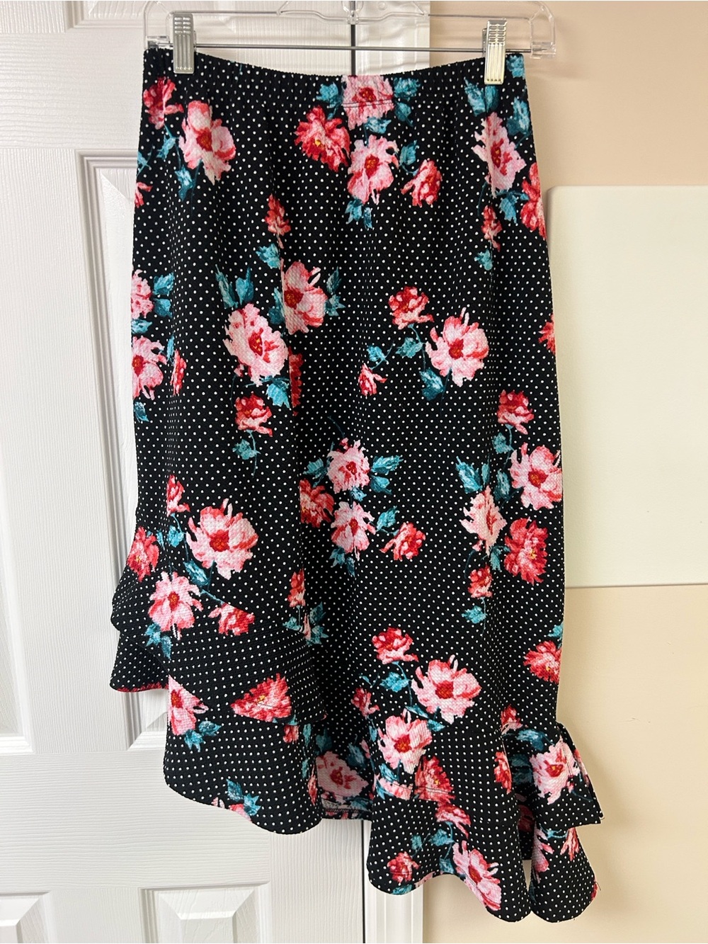 Bobeau Women's Skirt Asymmetrical Ruffle Hem Midi Black Dot Floral